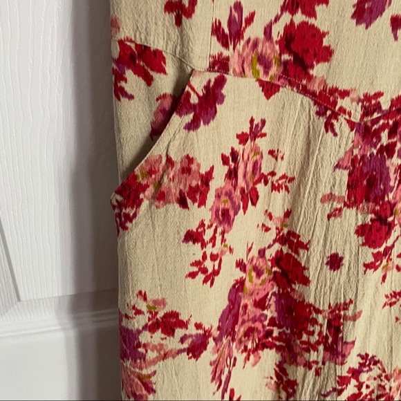 LOVELY FLORAL DRESS - Picture 8 of 15